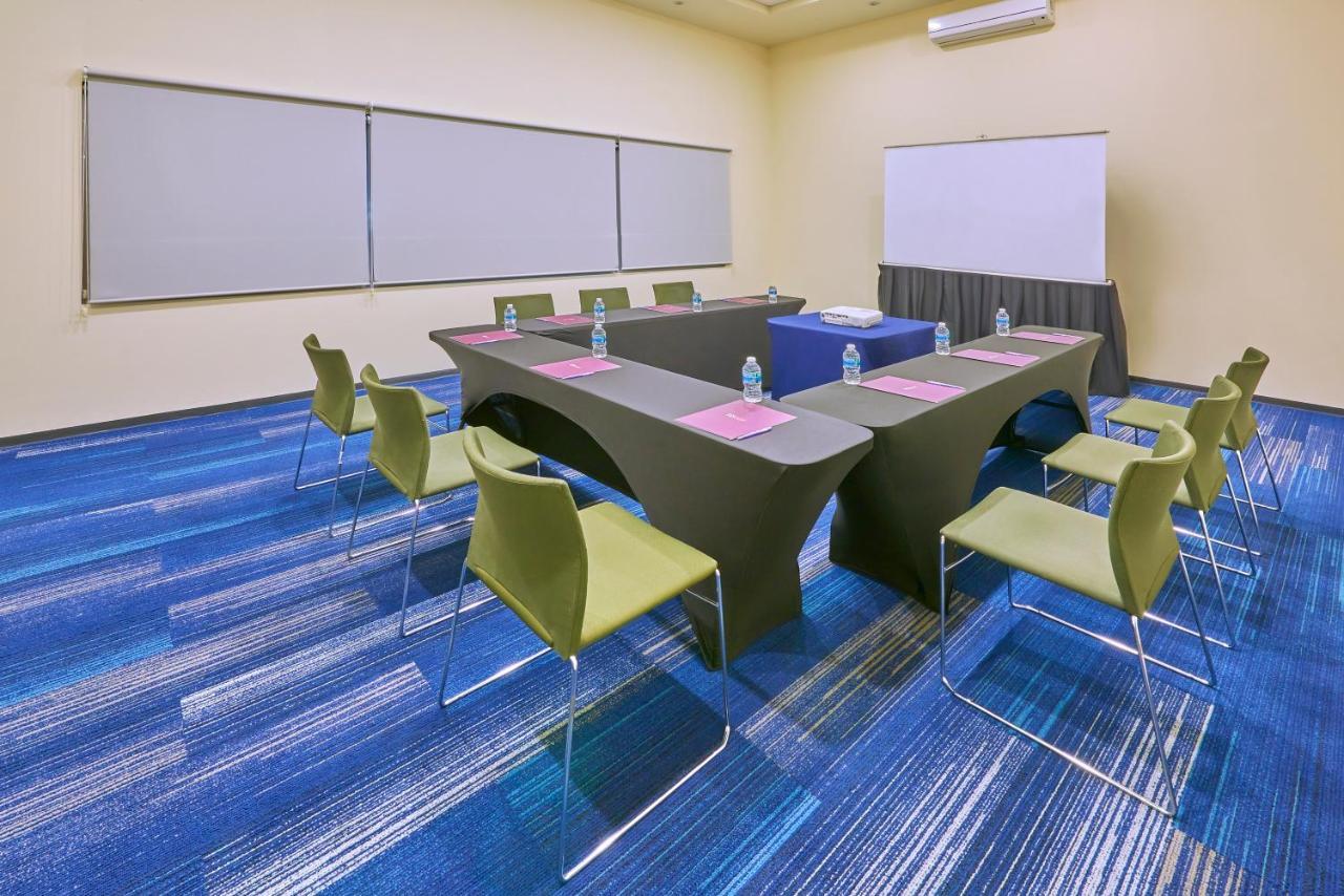 Holiday Inn Guadalajara Patria-Universidad By Ihg 사포판 외부 사진