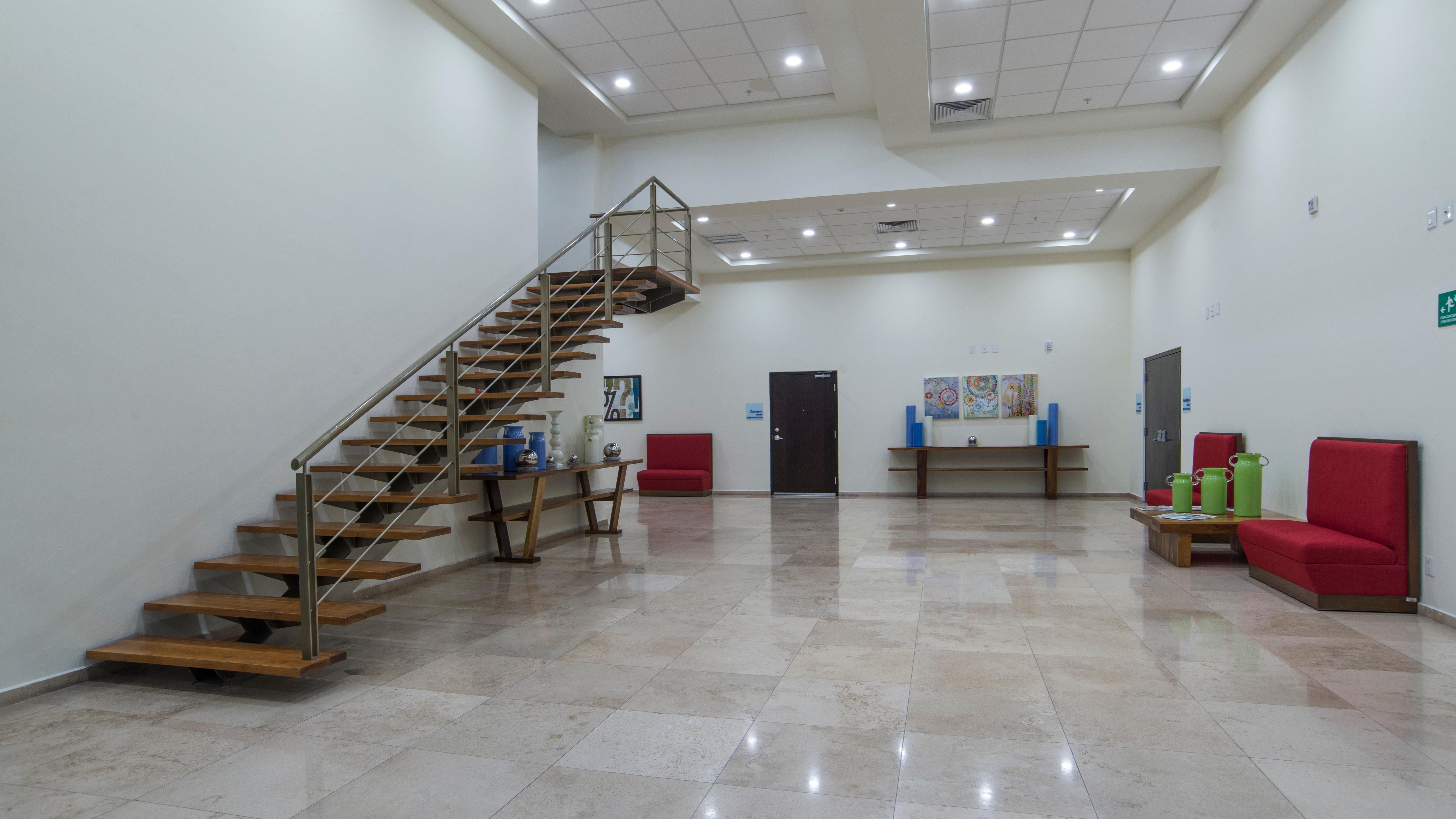 Holiday Inn Guadalajara Patria-Universidad By Ihg 사포판 외부 사진