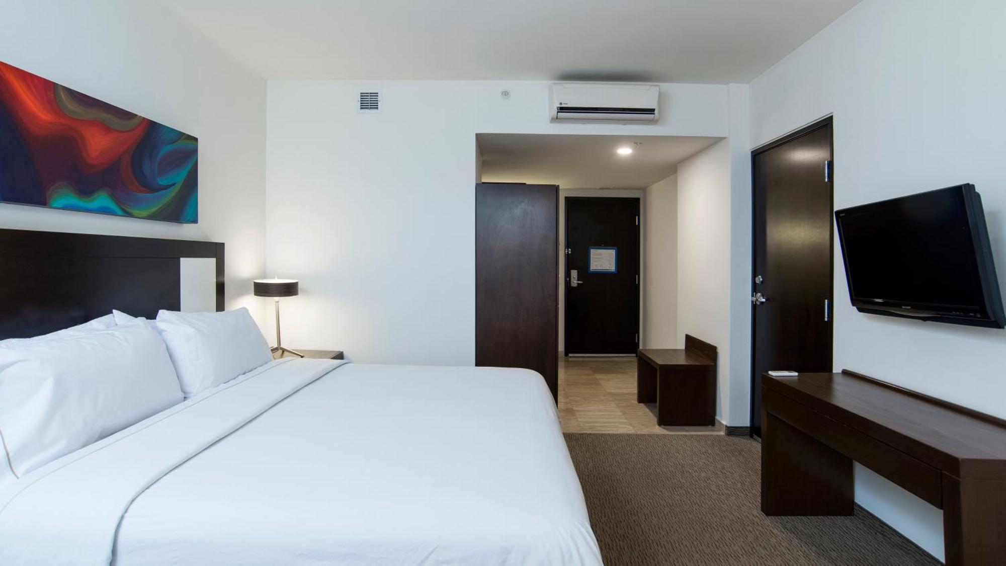 Holiday Inn Guadalajara Patria-Universidad By Ihg 사포판 외부 사진