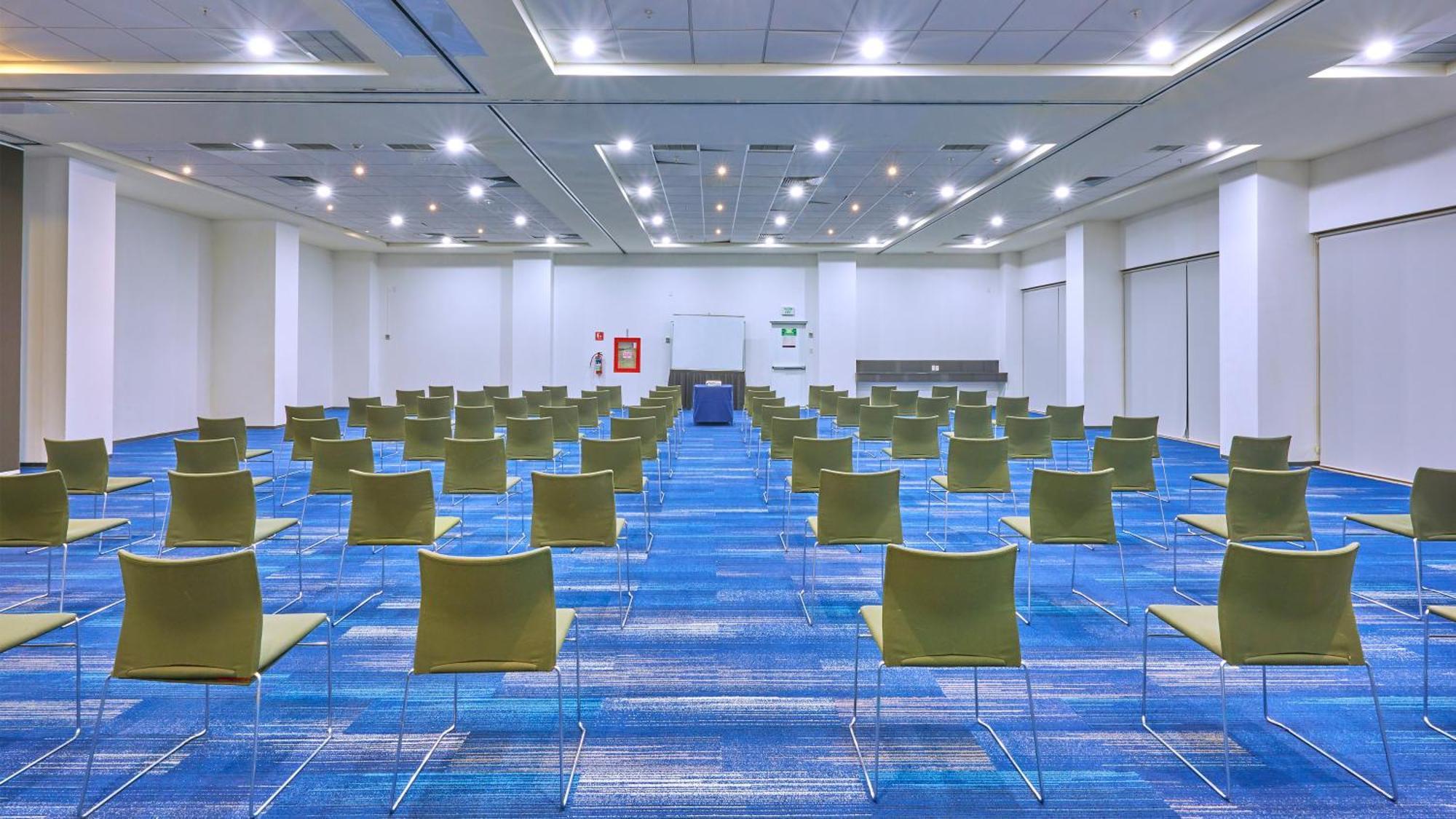 Holiday Inn Guadalajara Patria-Universidad By Ihg 사포판 외부 사진